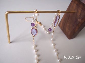 不经常戴，但是真的还挺喜欢的
