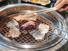 -韩烧牛中牛·甄选黑牛烤肉(黑金店)