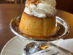 -Café Monson