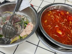 -周良天山牛杂城(天山路总店)