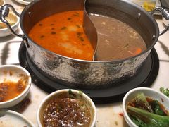 -左庭右院鲜牛肉火锅(浦江欢乐颂店)