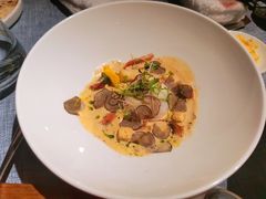 温泉蛋黑松露土豆泥-弦月窗LUNETTE BY AMANDA(复兴路店)