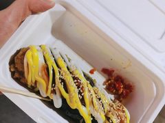 -泰龙城小吃街