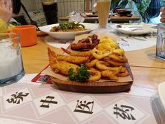 -必胜客(WOW昙华林店)