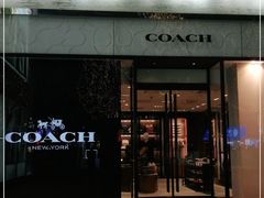 -COACH蔻驰(顺城购物中心店)