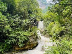 -鹿院坪生态旅游景区