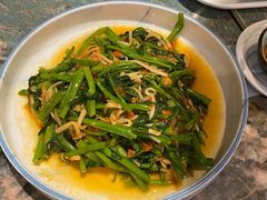 酸笋炒空心菜-浩海火燒雲傣家菜(静安芮欧店)