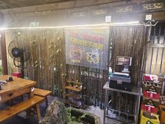 -三道苗苗鱼·美蛙黄辣丁(八里店)
