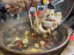 -威邵鸡煲(西华路总店)