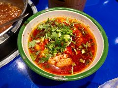 冒脑花-马路边边火锅串串(观前街店)