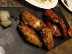 -HIGH FIVE哈福手工汉堡(桂林路店)