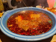 重庆原始红油现炒锅底-王歘歘·chuǎ火锅(五道营店)