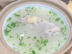 -叁煨蹄花·下饭盐帮菜(人民广场店)