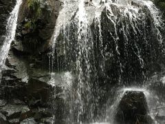 -藏龙百瀑风景区