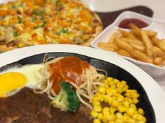 -东方豪客牛排意面披萨(玉函银座店)