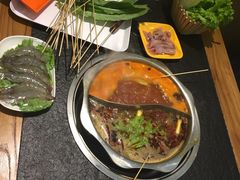 鸳鸯锅底-川成串·自助串串香火锅(朝阳店)