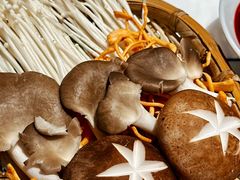 -伍师兄市井火锅(东部星悦天地店)