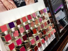 -中免(澳门机场免税店)