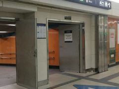 -海淀黄庄(地铁站)