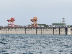 -黄河小浪底水利枢纽风景区