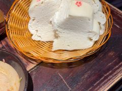 -蓝田九大碗民俗食府(蓝田店)