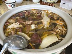-杨记山珍鸡煲菌汤锅