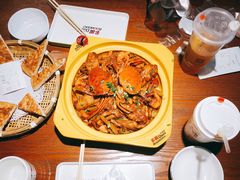 -多嘴肉蟹煲(茂业店)
