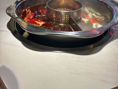 -盛源川香鱼火锅(西小区总店)