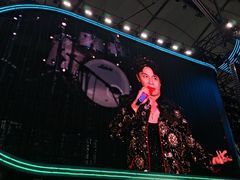 -深圳市宝安体育中心体育场