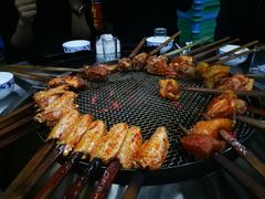-彝人部落火盆烧烤(原内环足球场店)