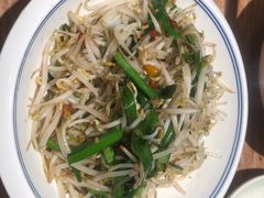 -聚鑫朋酸菜肥肠(文艺路口店)