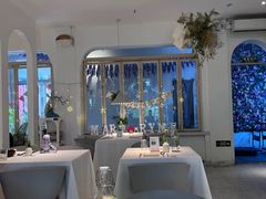 -春树下·树屋花房西餐厅(罍街AS1980店)