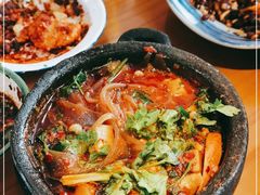 -包整·丝娃娃(一览甲秀楼风景店)