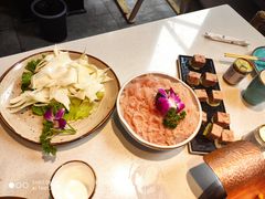 -墨居上隐·院子里火锅(峨眉店)