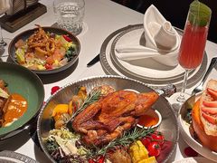-Mogul Eatery·大亨餐酒馆