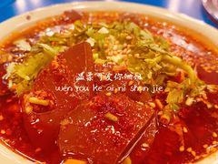 冒鸭血-马路边边串串香(延庆环球新意广场店)