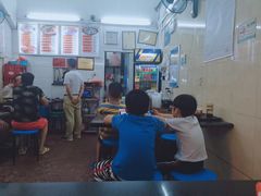 -丫丫桂林米粉(学府店)