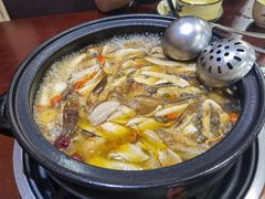 -菌之家·专业纯野生菌火锅·特色炒菌