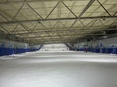 -乔波室内滑雪场