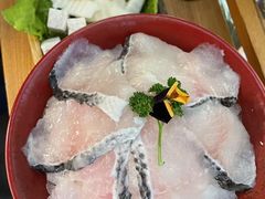 -左庭右院鲜牛肉火锅(浦江欢乐颂店)
