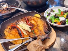 香茅草烤罗非鱼-云海肴·汽锅鸡·云南菜(天山百盛优客店)