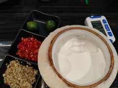 -东椰·海南椰子鸡火锅(朝阳门店)