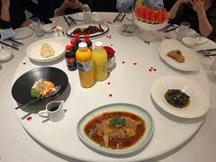 -醉辉皇上海之巅(上海中心大厦店)