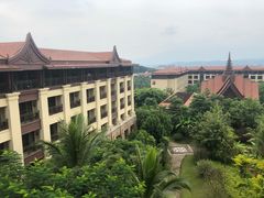 -西双版纳融创皇冠假日度假酒店