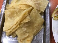 油饼半张-教师之家赵家羊汤馆(东青龙街店)