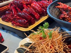 -肥肥虾庄·金牌油焖大虾(杨园滨江时代walk店)
