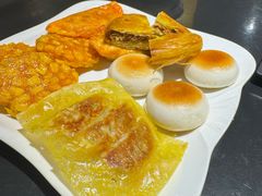 -艳阳天民俗村(公园路店)