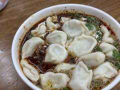 酸汤牛肉水饺-回坊马二饺子馆
