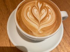 拿铁拿铁-翠贝卡&Mama Kelly Brunch Coffee(河西店)