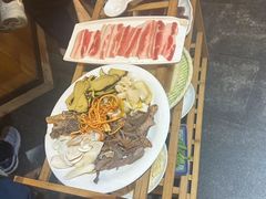 -有一锅·野生菌黑山羊腊排骨火锅(古城北门店)
